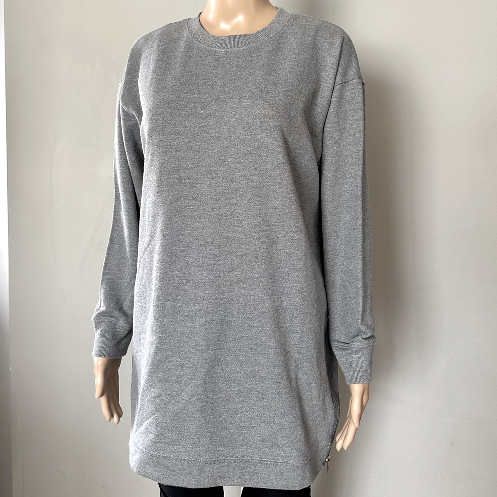 Forever 21 Sweater